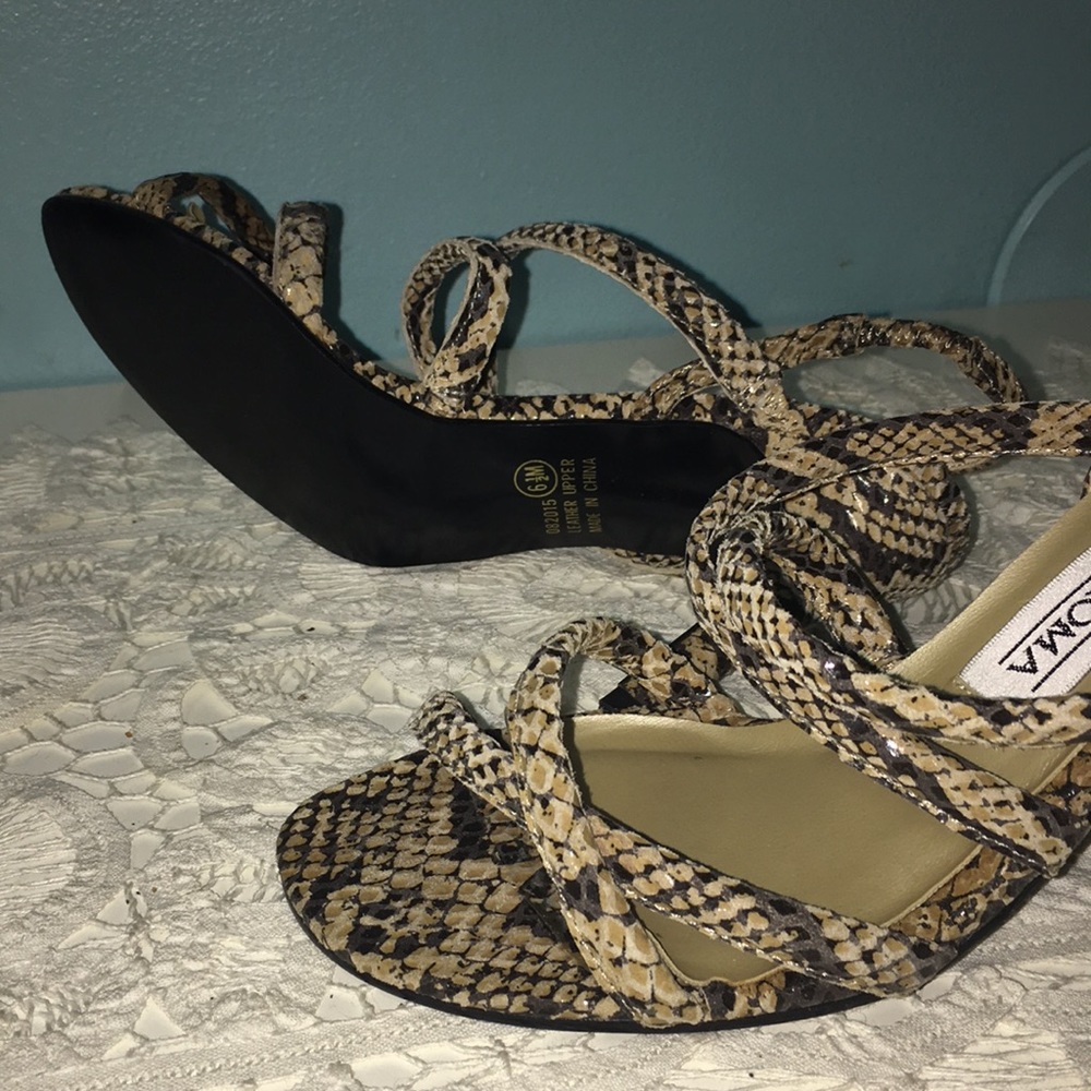Studio Roma Snakeskin Pattern Heel Sandals - Picture 4 of 8
